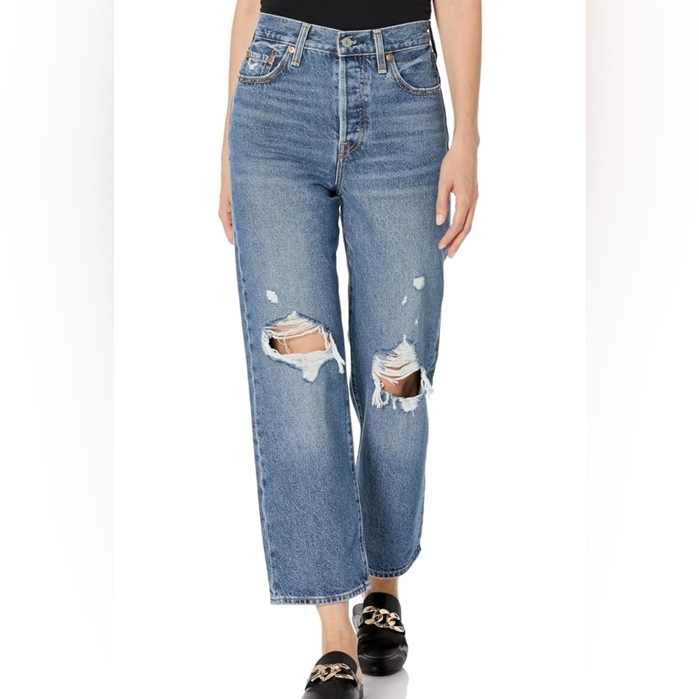 Levi’s Ribcage Straight Ankle distressed jeans